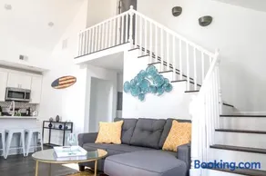 Lux 3 Bd - Perfect & Parking & Massive Patio - Image 2