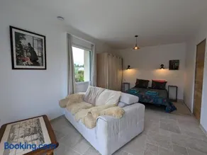 Studio moderne avec terrasse, parking et WIFI - FR-1-653-262 - Image 2