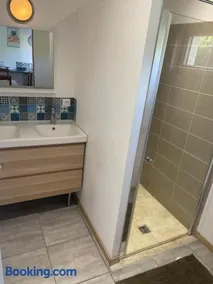 Petite maison avec 2 chambres - Image 2