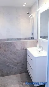 Maravilloso dúplex en primera línea de mar - Image 4