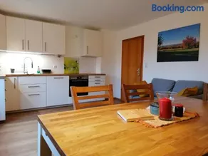 Ferienwohnung Zum Kirschhof - Image 2