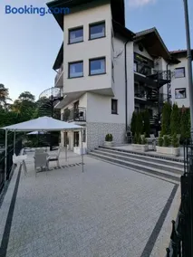 Villa Lordis - Image 2