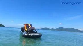 Casa em Ubatuba Pé na Areia da Enseada - Image 2