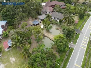 EmbunSari Serimenanti Homestay - Image 1