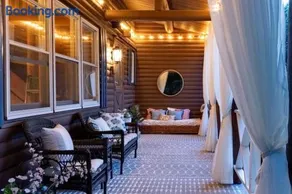 Look to the Mountains: Gunstock Acres Log Cabin - Image 3