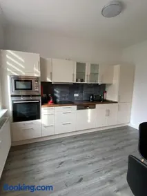 EXKLUSIVE Ferienwohnung in Einbeck, Top Lage! - Image 1