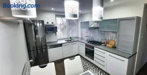Apartm s "Free Parking" near CityPark - Image 1