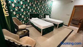 Comfort Lodge G-13 Islamabad - Image 1