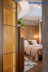 City Core Katerini, Platea Lux - Image 1