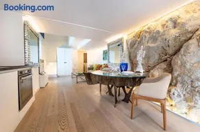 Casa Boutique by Capri 5 Senses - Image 2