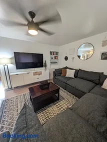 Cozy Mountain Home - Image 2