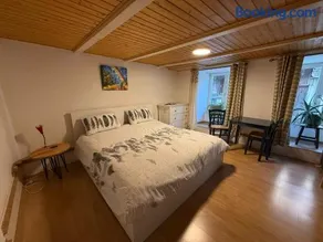 18th C Cottage near Basel, Hiking, Business, Couples, Families, Groups, Parking, Fast WiFi, Jura Mountains - Image 4
