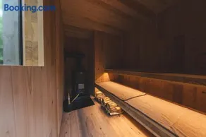 Earthboat Ueda Onsen - Image 3