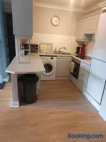 Coastal Apartment - Image 2
