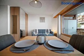 Charmant studio rénové situé dans les bains d'Ovronnaz, immeuble les Sources - Image 3