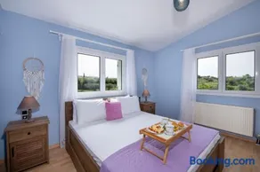 Green Hill Villa - Image 4