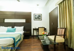 Stunning Studio Apt Gurgaon Close to MG Road Metro - Image 3