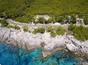Villa Victor - Image 1