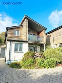 Avocet, your modern home on the Estuary! - Image 3