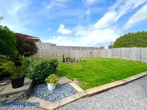 The Fireman's Bungalow - Image 2