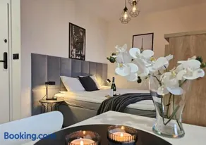 URBAN APARTMENTS - Baildona 103B - Balcony - Free Garage - Image 1