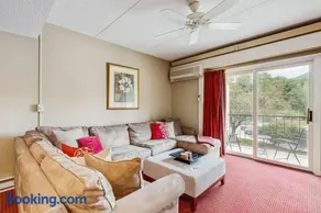 Trail View 201 at Rivergreen - Image 3
