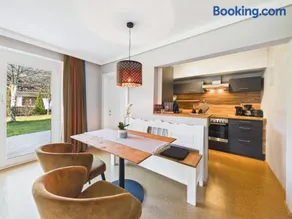 Boutique73 Suite Garden - Image 2