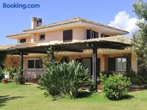 Villa avec internet haut débit, barbecue et terrasse | Vue jardin - Image 2