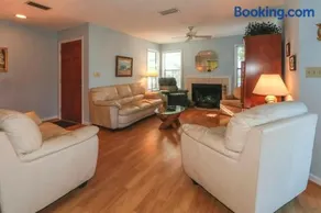 Harbour Oaks 503 - Image 2