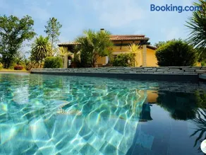 Villa 5 étoiles avec piscine chauffée, 4 ch. avec SDB privées et BBQ - Jusqu'à 12 pers. - Image 1