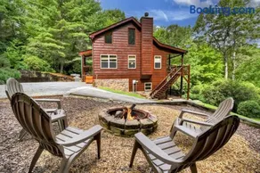 Four Ridges Lodge - Image 2