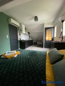 Le Logis de la Forêt - Image 1