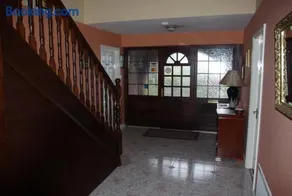 Riverview House - Image 4