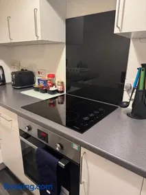 Apartment in excellent city centre location - Image 4