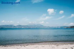 Papikinou Bay Suites - Image 5