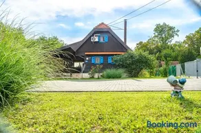 Rural Holiday House Monto - Image 2