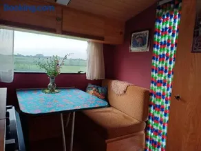Retro caravan het Uiltje nabij het Sneekermeer - Image 5