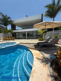 Casa de Campo Lake Shore Jocotepec - Image 2