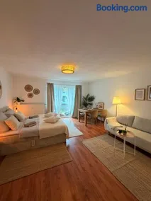 Zentrale 2-Zimmer Wohnung nahe Zentrum&Uniklinik - Image 1