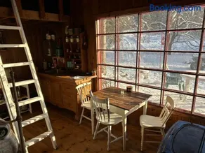 Abe's Cot - Image 3