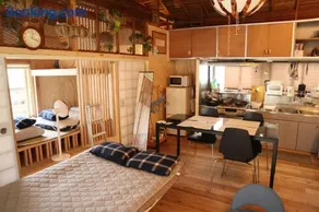 Komae Art House - Image 1
