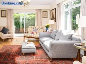 3 Bed in Totland Bay oc-ic110 - Image 3