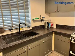 Accessible Flat Bedford - Image 3