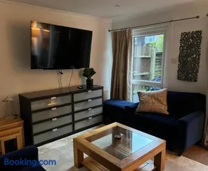 Modern 3 bedroom spacious house in Bishops Stortford near Stansted - Image 2