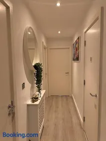 Modern Apt in Hemel Hempstead - Image 2