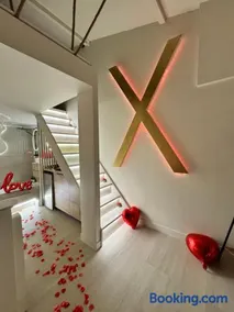 SPA PRIVATIF - LOVE ROOM LUXE - PROCHE DISNEY - Image 3
