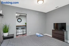 1BR to 4BR House near Clearwater Beach with Swimming Pool - Image 3