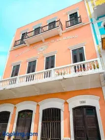 Penthouse with Private Rooftop! - Image 3