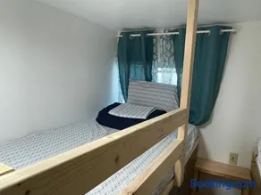 Alaska Backpacker Hostel - Image 4