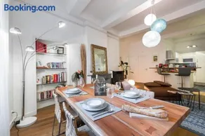 PREF 2 · F4 - VASTE ET BOURGEOIS ,3 CHAMBRES, ASCENSEUR, VX-NICE - Image 2